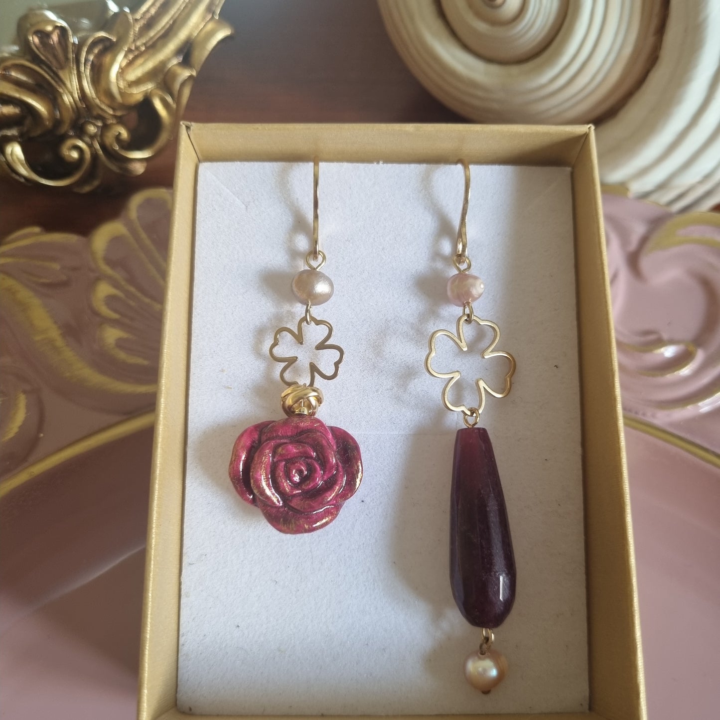 Orecchini “Fiori Ribelli” – Gioielli artigianali unici