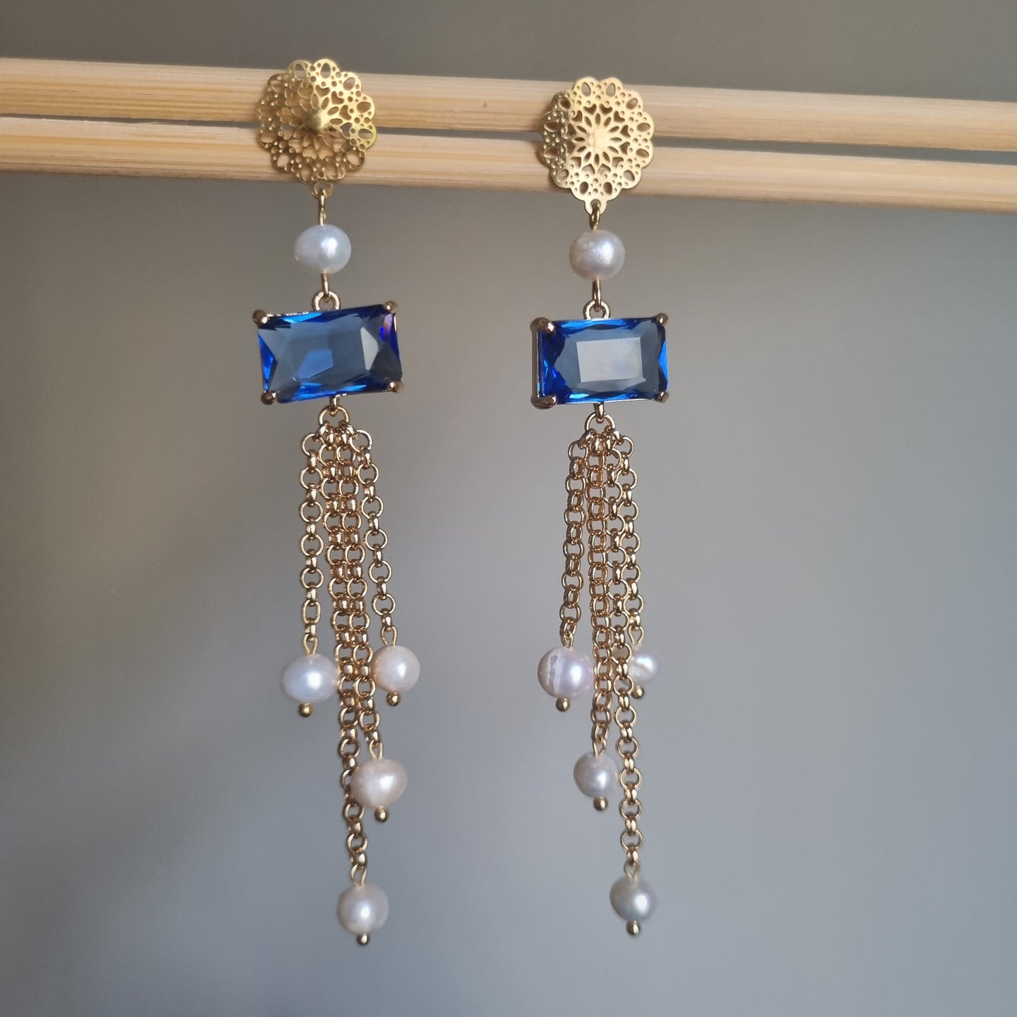 Orecchini Pendenti Luxury Cristalli Blu e Perle - Fatto a Mano Italia | Macorì Creations