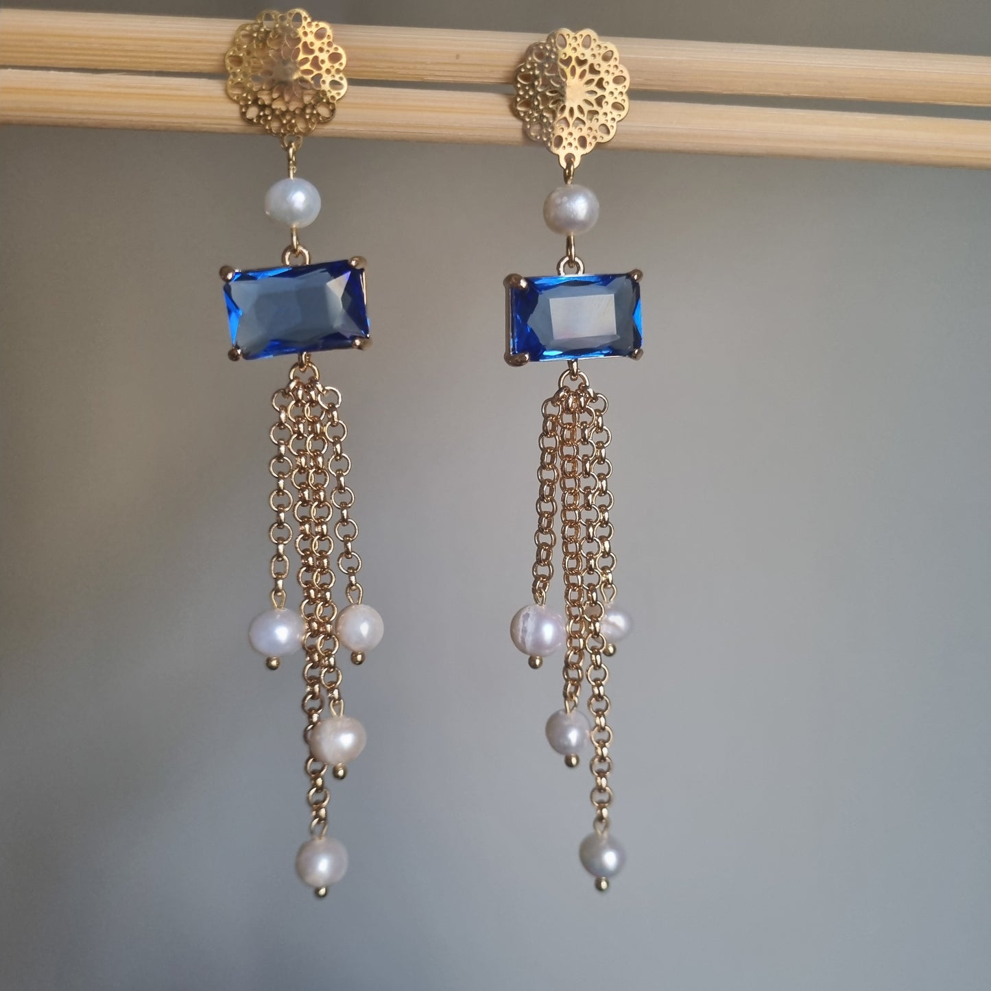 Orecchini Pendenti Luxury Cristalli Blu e Perle - Fatto a Mano Italia | Macorì Creations