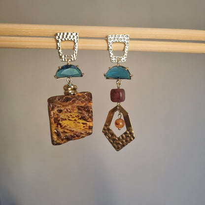 Orecchini Asimmetrici Ceramica Artistica Turchese e Perle - Gioielli Unici Fatti a Mano