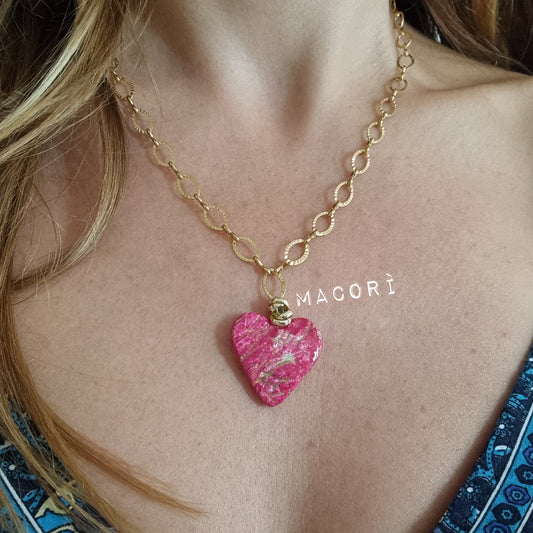 Collana Cuore in ceramica – Gioielli Artigianali Fatti a Mano con Catena Dorata