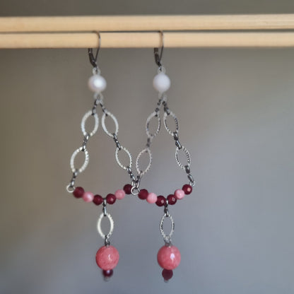 Orecchini Chandelier "Rosa Perla" - Acciaio inox antiallergici, Perle e Pietre Rosa