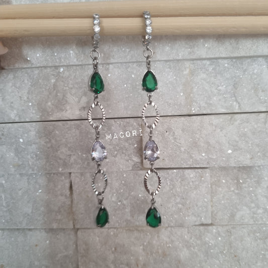 Orecchini pendenti verdi eleganti fatti a mano – Gioielli artigianali in cristallo e acciaio inox