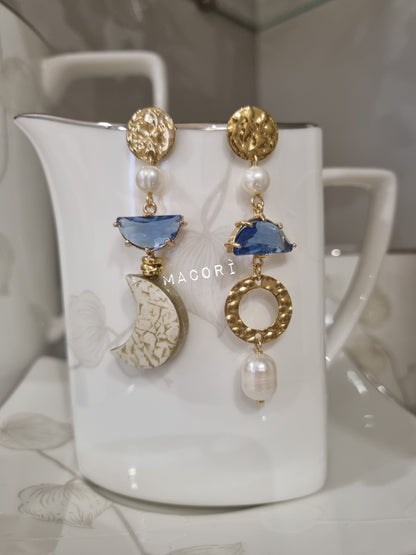 Orecchini Asimmetrici Sole e Luna - Ceramica e Perle Naturali