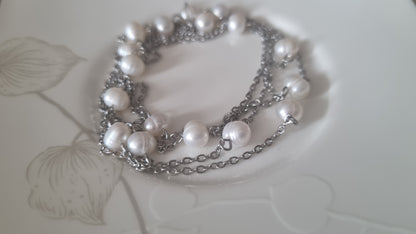 Collana lunga con perle di fiume